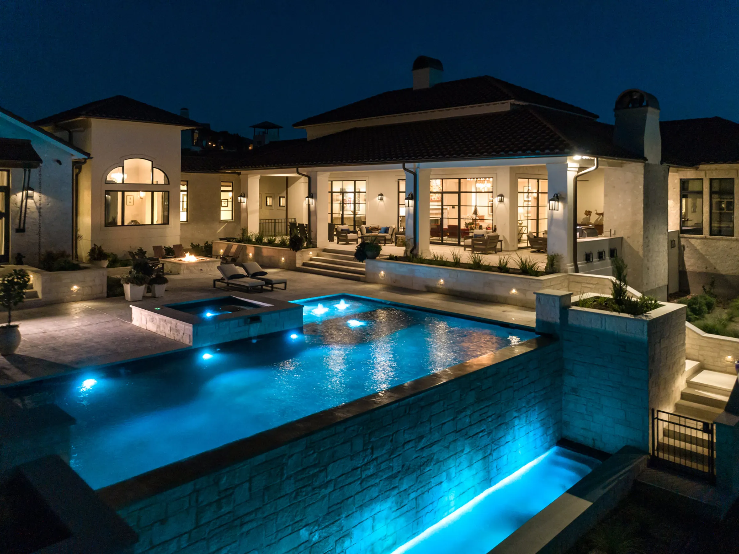 Contemporary Pool Above the Golf Course, Boerne, TX