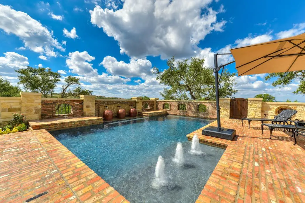 Private Courtyard Pool, Boerne, TX