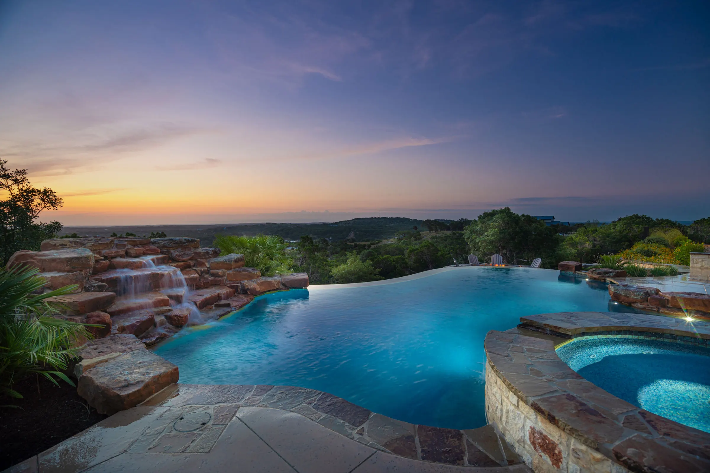 Free-Form Vanishing Edge & Beach Entry, Boerne, TX