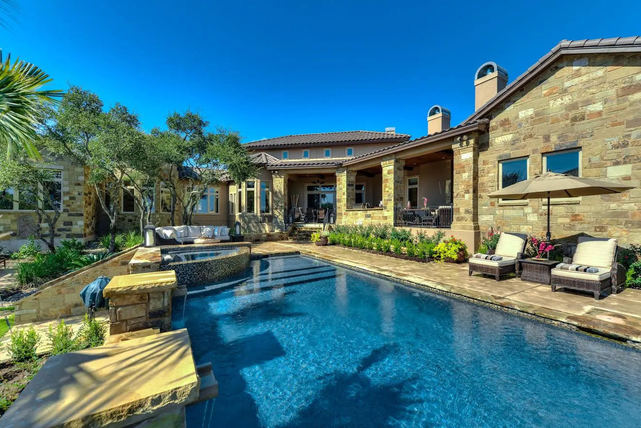 Modern Pool & Tiled Spa, Boerne, TX