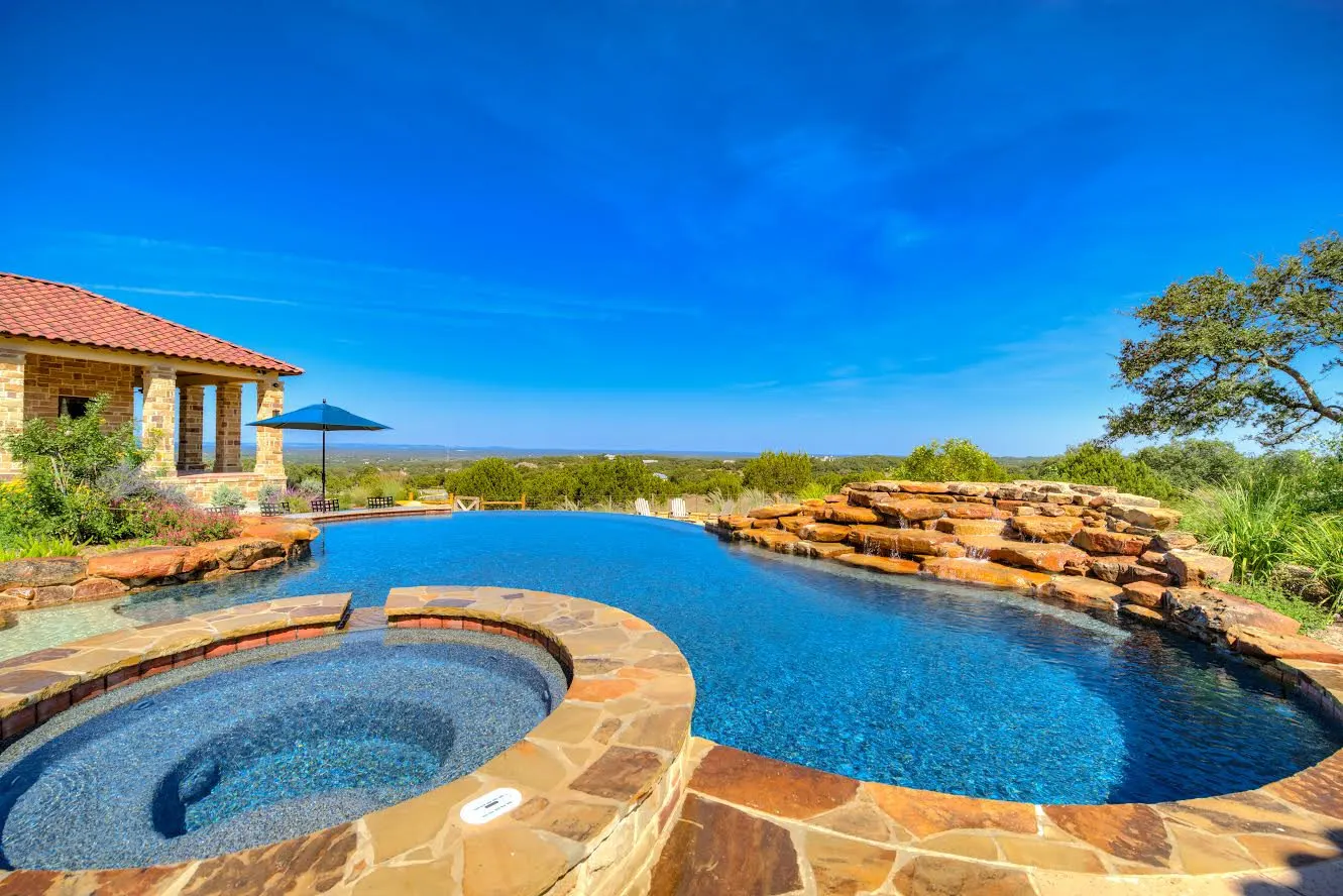 Moss Rock Waterfall & Beach Entry, Boerne, TX